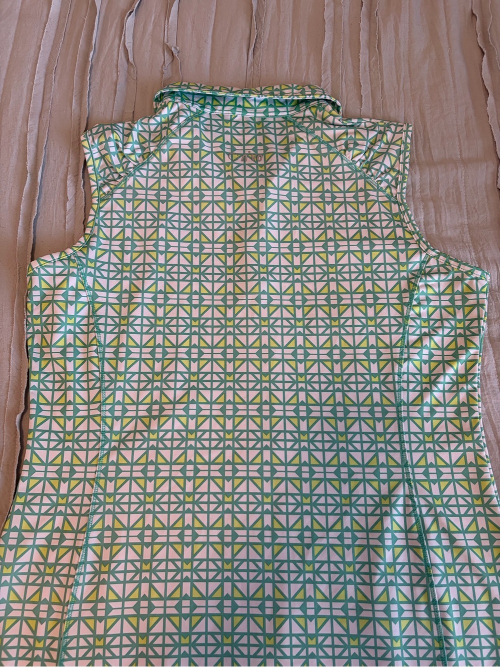 Nivo Sleeveless Green Geometric Golf Polo | Size L - Picture 7 of 8